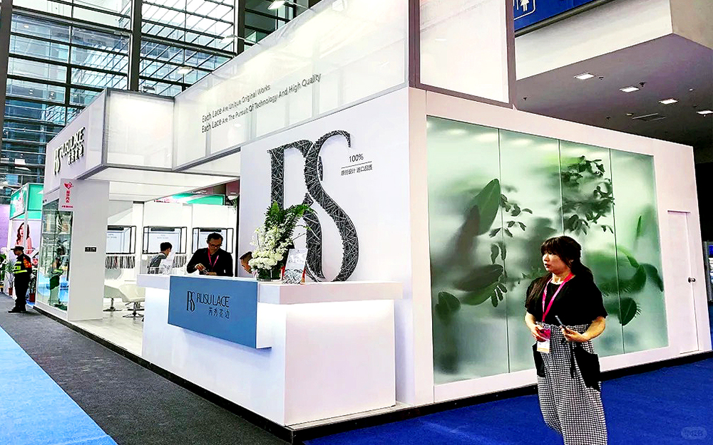 內(nèi)衣展會(huì)設(shè)計(jì)搭建